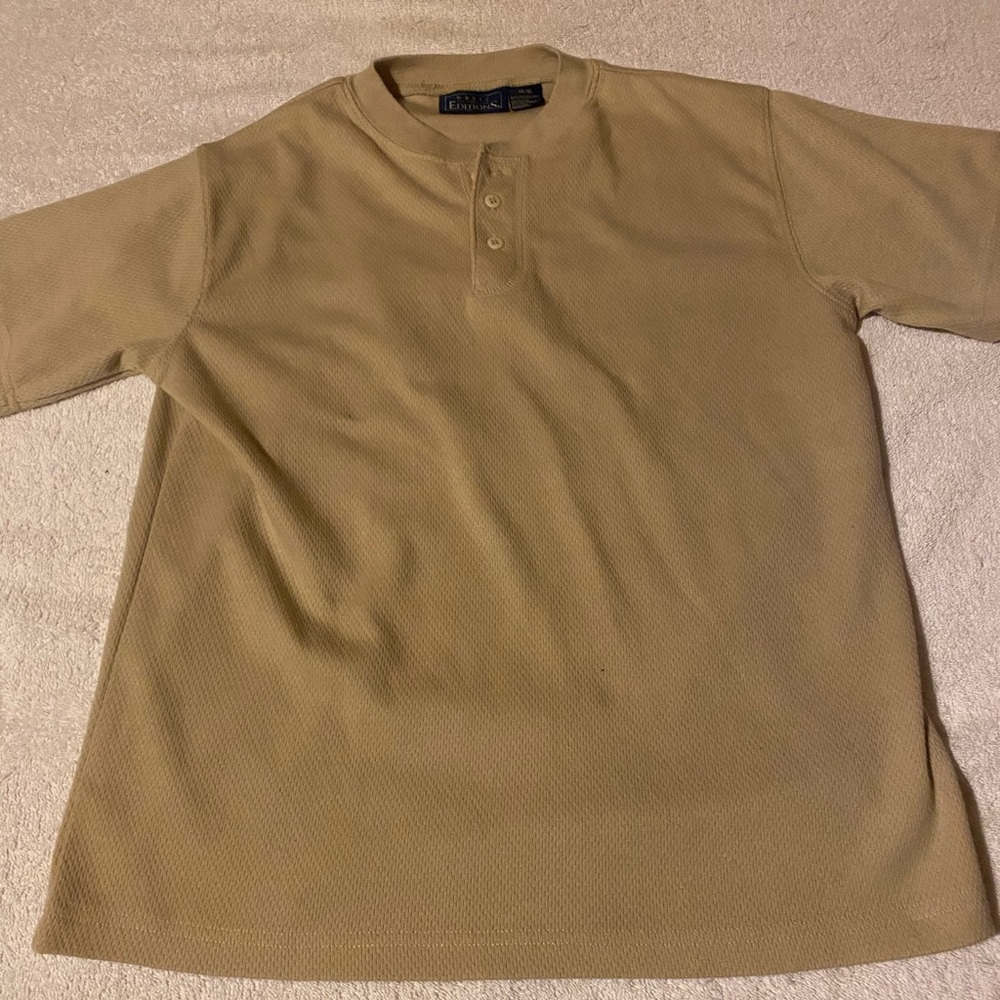 Basic Editions Boy’s Large Short Sleeve Shirt